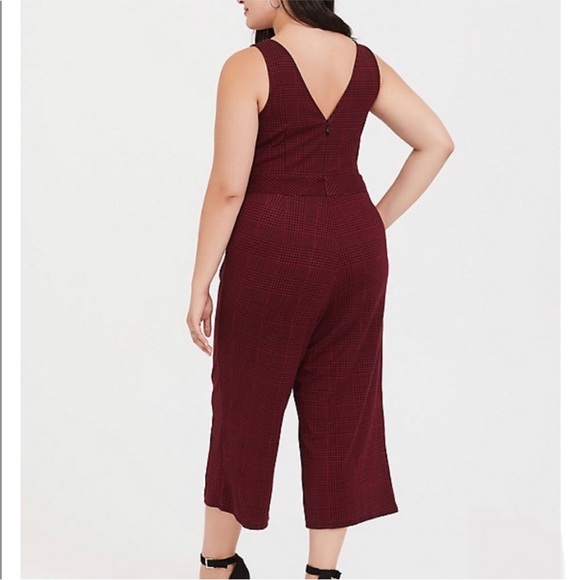 NWT Torrid Houndstooth Premium Ponte Culotte Jumpsuit in Red Plaid 3X - Picture 4 of 11